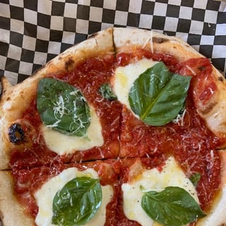 Margherita Pizza